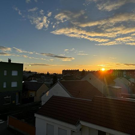 Pansion Komfor Fitea Osijek Eksteriør bilde
